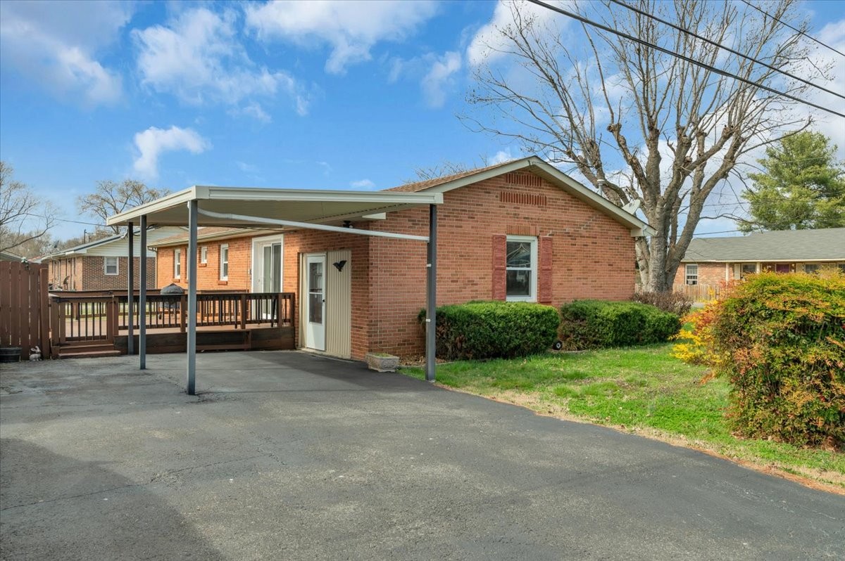 1001 Henley Street Decherd, TN 37324 - Photo 31 of 50