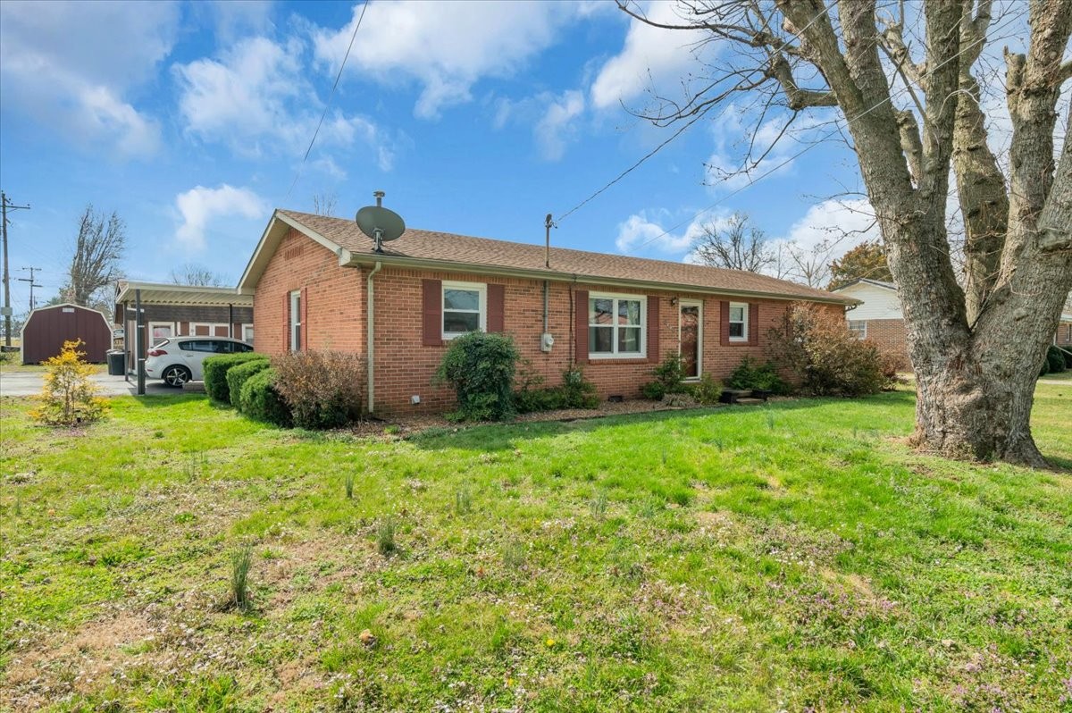 1001 Henley Street Decherd, TN 37324 - Photo 48 of 50