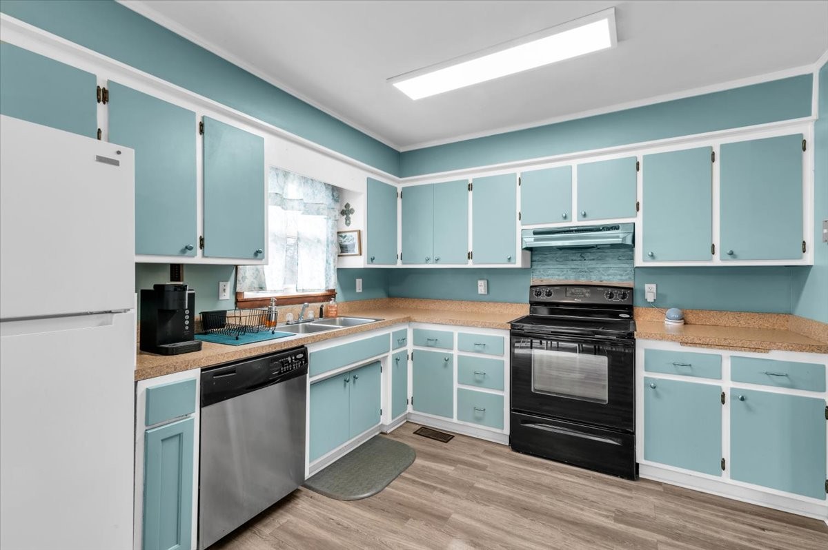 1001 Henley Street Decherd, TN 37324 - Photo 8 of 50