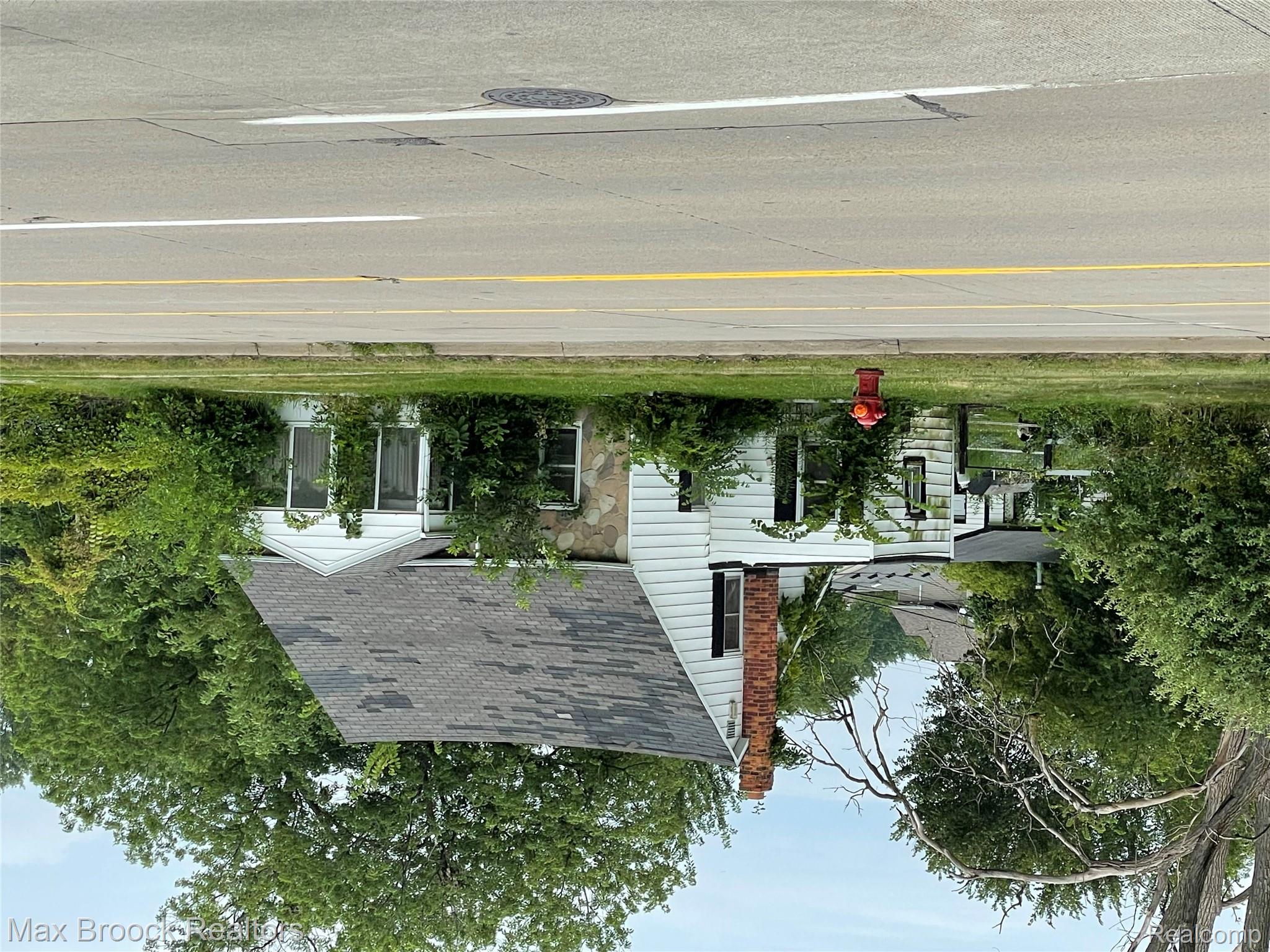 1828 John R Road Troy, MI 48083 - Photo 1 of 1 IMG_0501.jpg