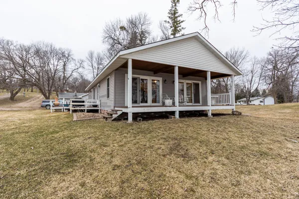 $589,000 | 4243 Mill Lake Shores Road Southwest, Farwell, MN 56327
