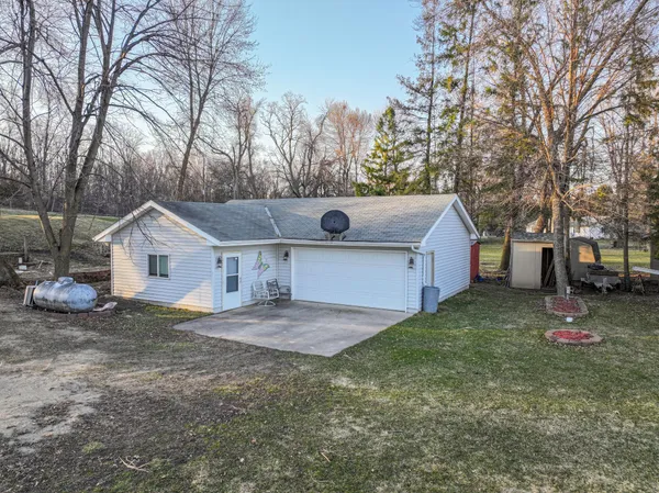 $589,000 | 4243 Mill Lake Shores Road Southwest, Farwell, MN 56327