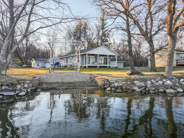 $589,000 | 4243 Mill Lake Shores Road Southwest, Farwell, MN 56327