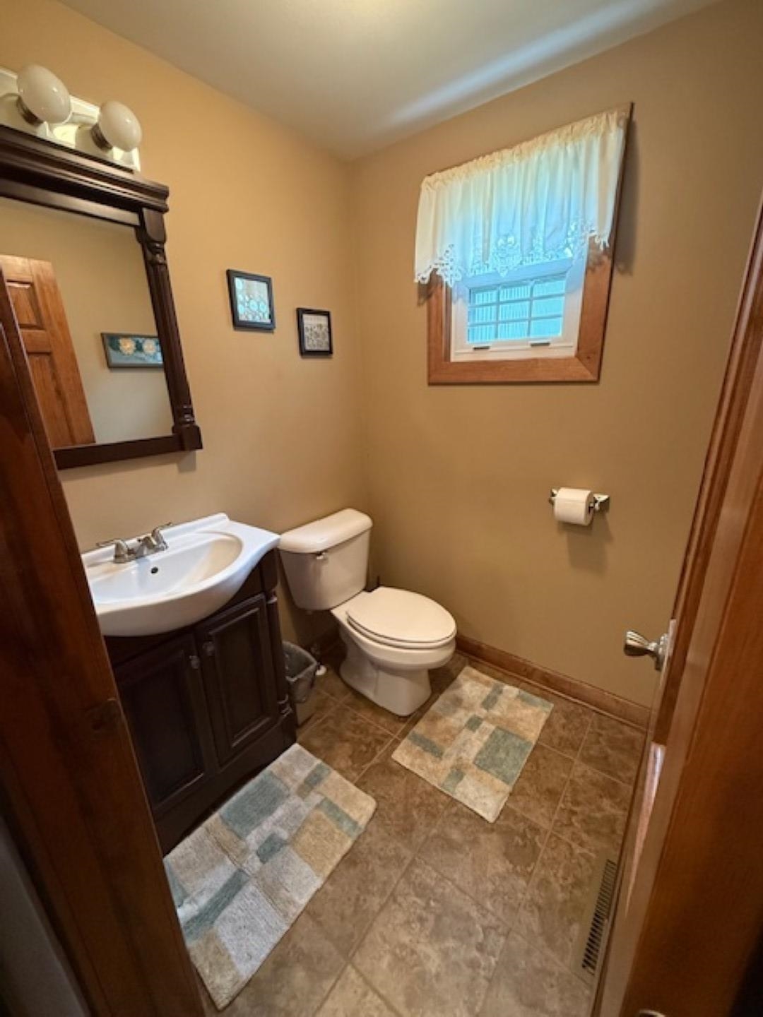 312 East Buckeye Road Dakota, IL 61018 - Photo 24 of 38