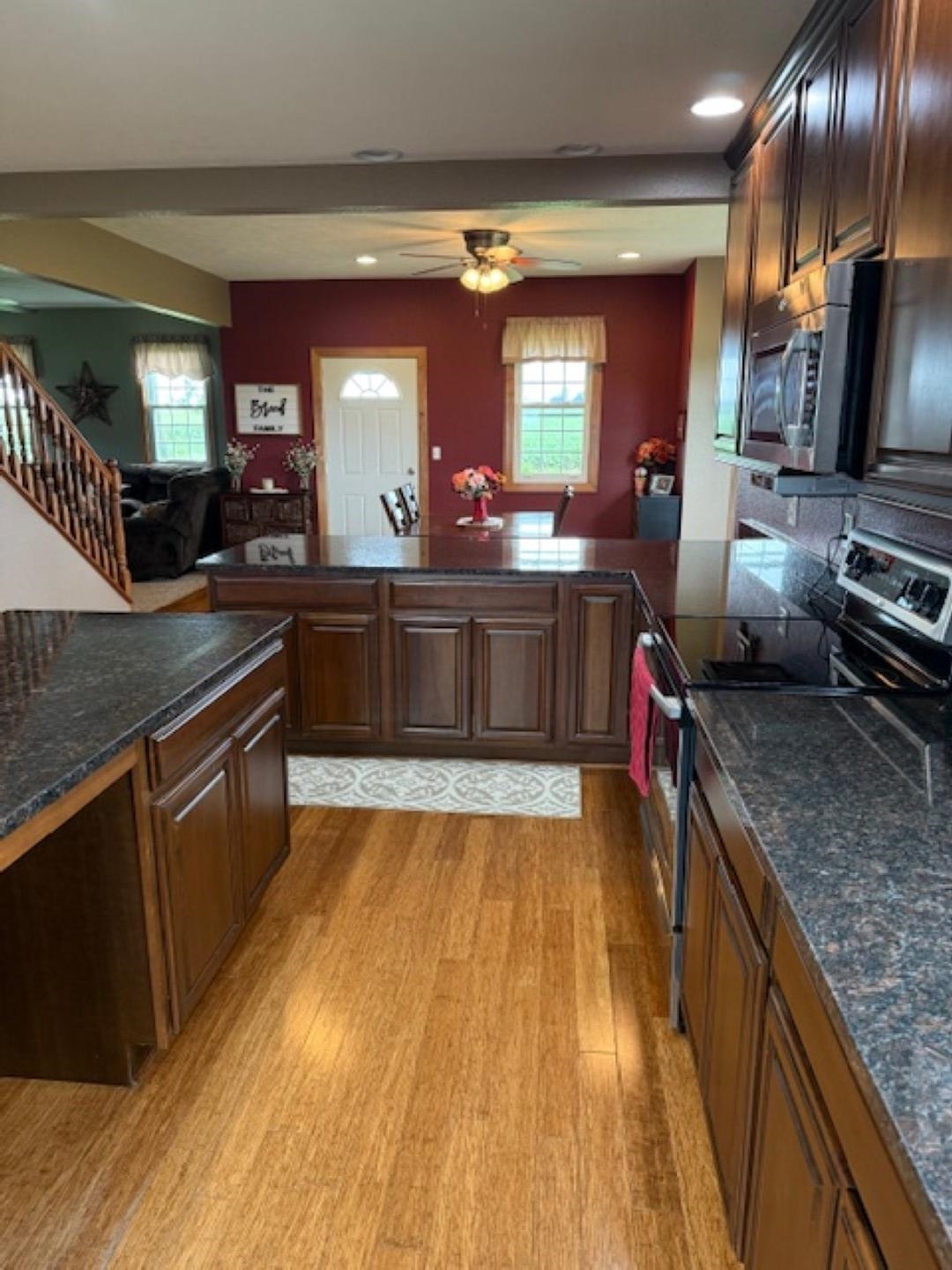 312 East Buckeye Road Dakota, IL 61018 - Photo 4 of 38