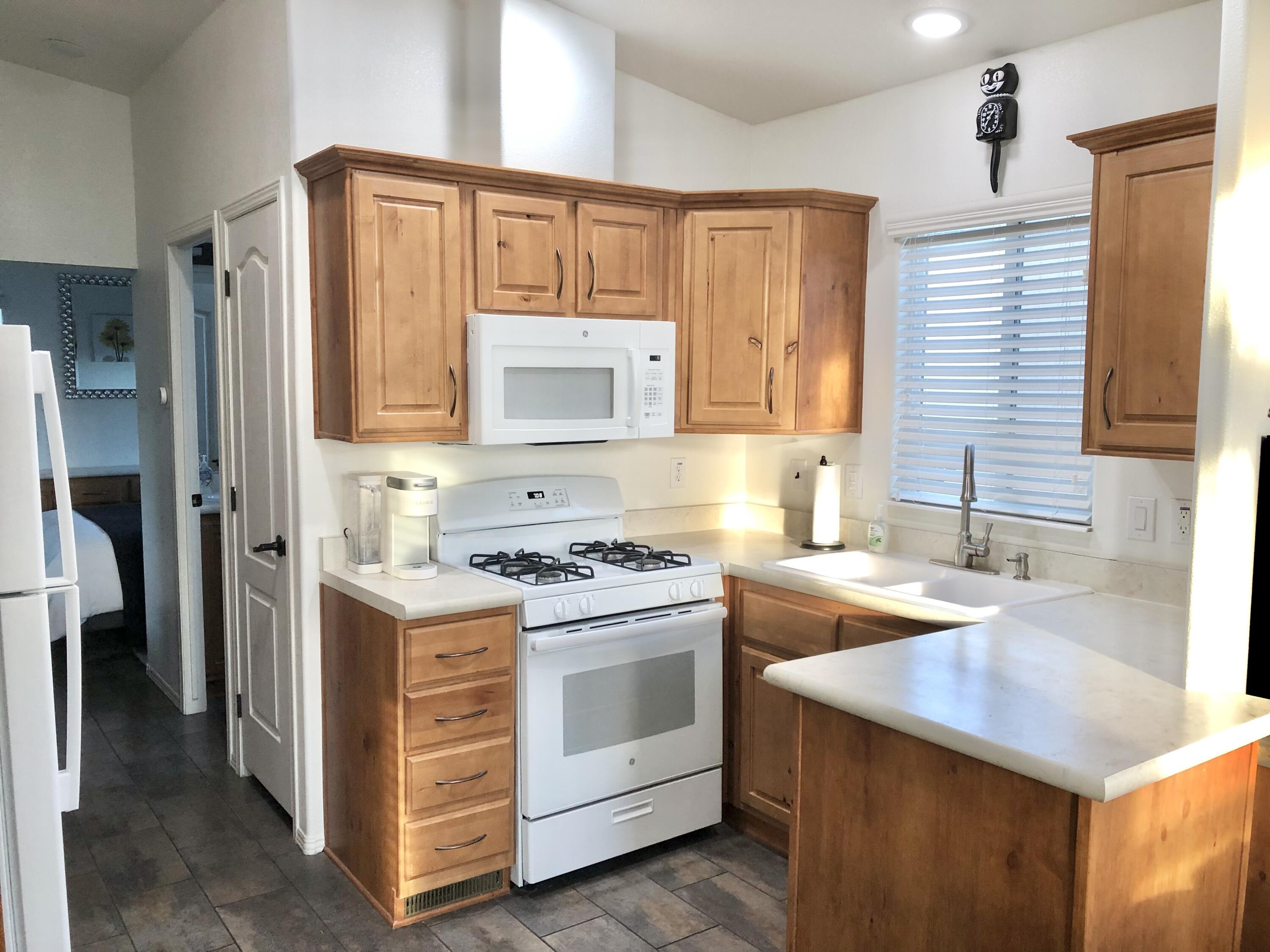 74711 Dillon Road Desert Hot Springs, CA 92241 - Photo 12 of 63 IMG_9491