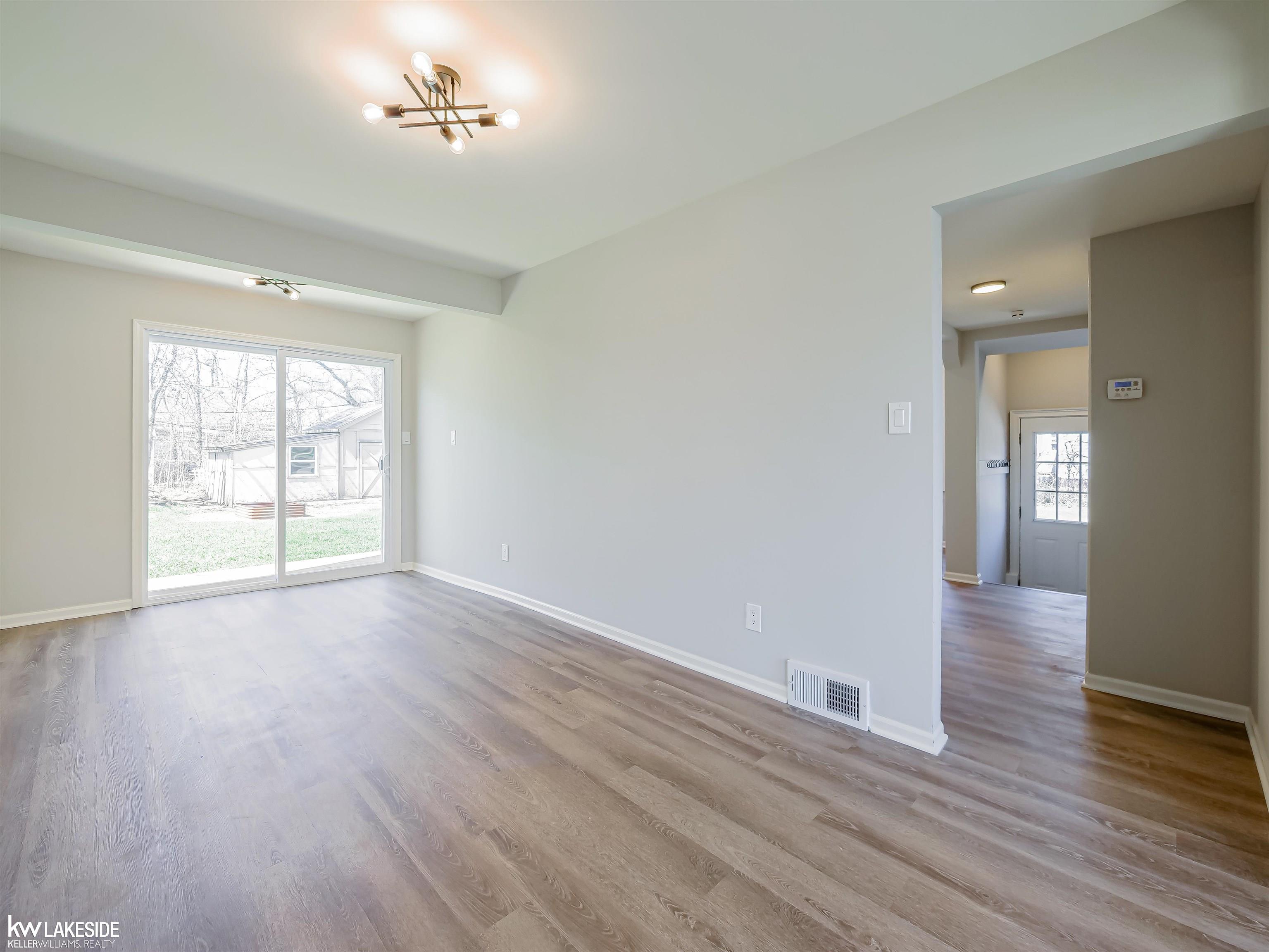 47051 Frederick Road Utica, MI 48317 - Photo 23 of 44 50204801-98ad1a7f-0ca2-4878-a0de-a88e63a422ea.JPG