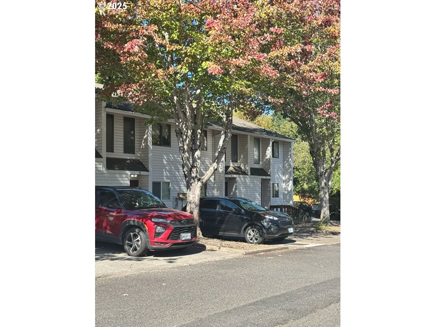 4921 Southwest 59th Avenue Portland, OR 97221 - Photo 1 of 17 Gallery Image 1