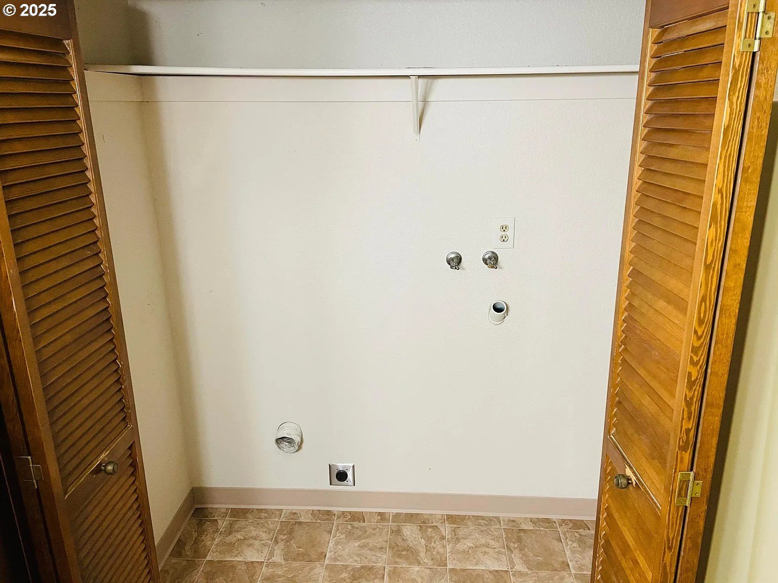 4921 Southwest 59th Avenue Portland, OR 97221 - Photo 15 of 17 Gallery Image 15