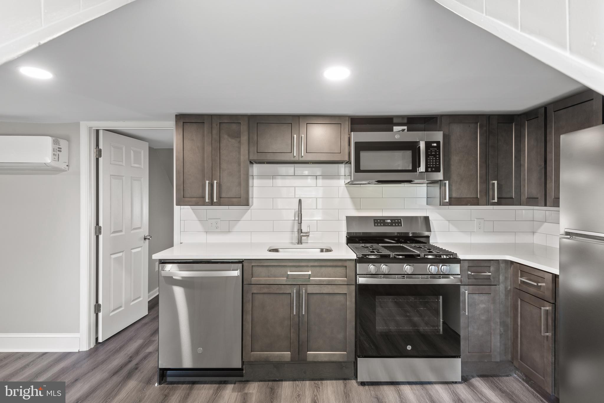 249 North Mulberry Street Lancaster, PA 17603 - Photo 40 of 50