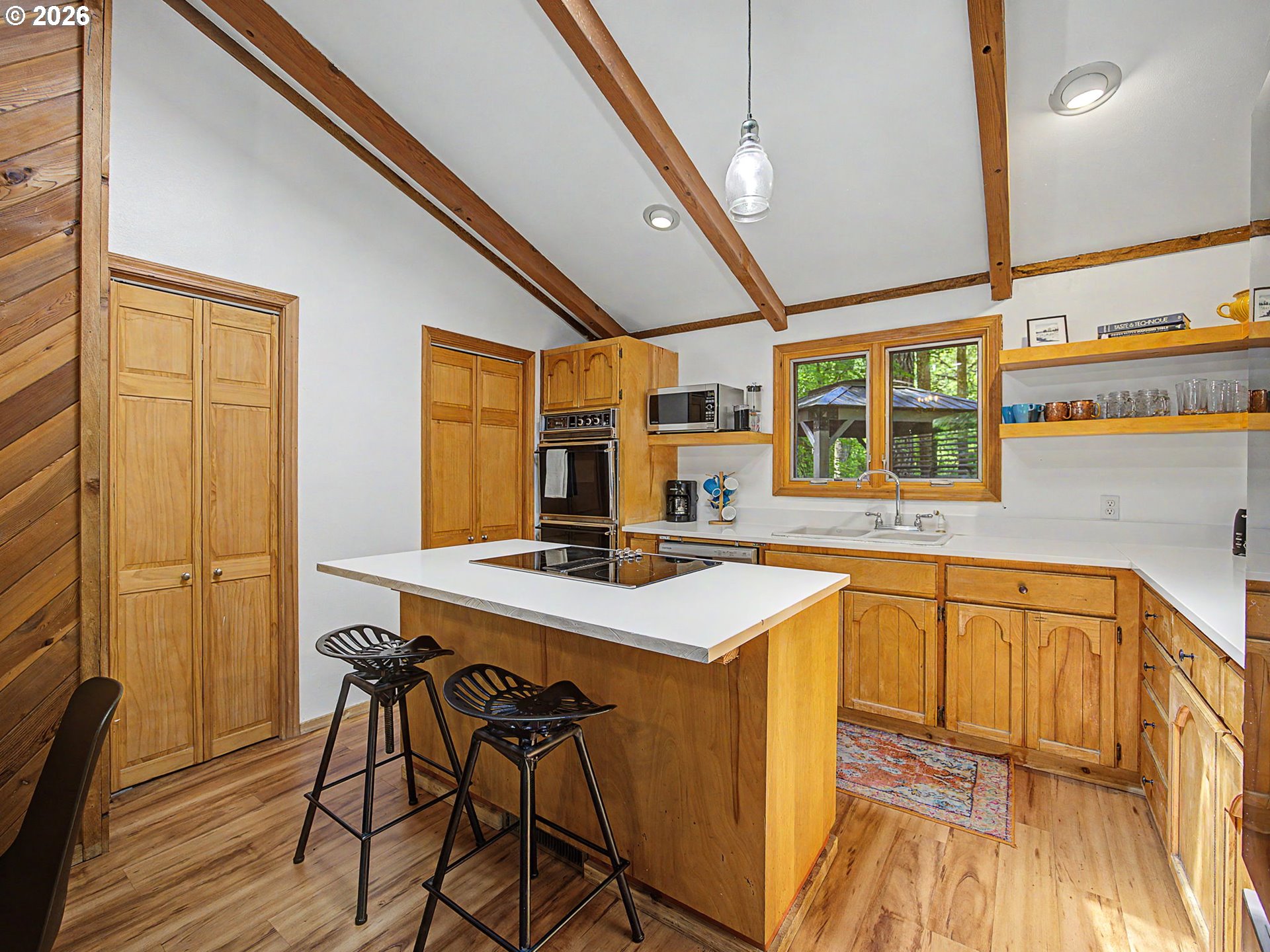 21220 East Crater Court Rhododendron, OR 97049 - Photo 15 of 48