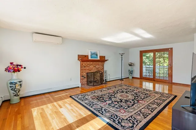 $959,000 | 12 Loyola Circle, Boston, MA 02132