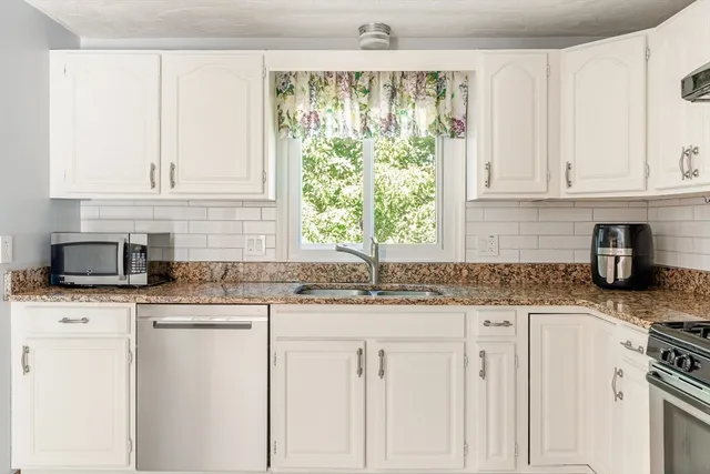 $959,000 | 12 Loyola Circle, Boston, MA 02132