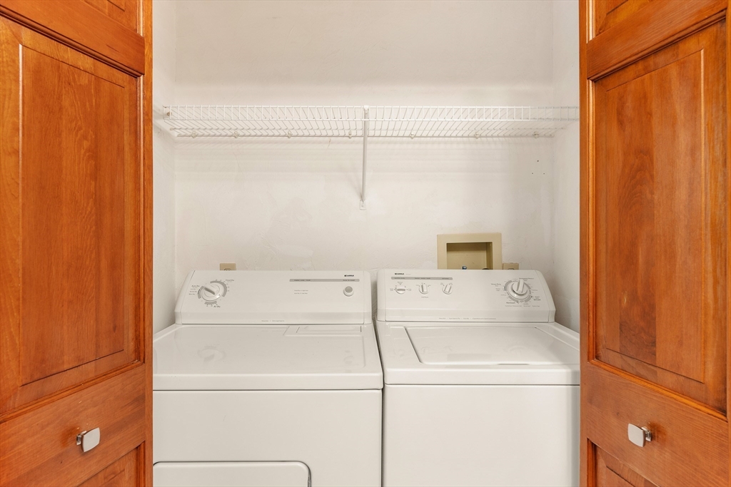 12 Loyola Circle Boston, MA 02132 - Photo 10 of 29 a utility room with dryer and washer