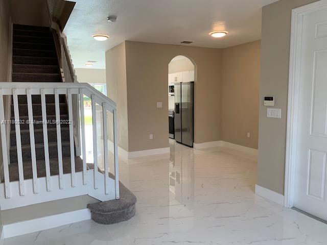1555 Northeast 33rd Road, Unit 1072 Homestead, FL 33033 - Photo 5 of 37 Gallery Image 5