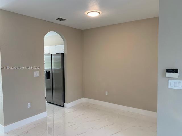 1555 Northeast 33rd Road, Unit 1072 Homestead, FL 33033 - Photo 6 of 37 Gallery Image 6