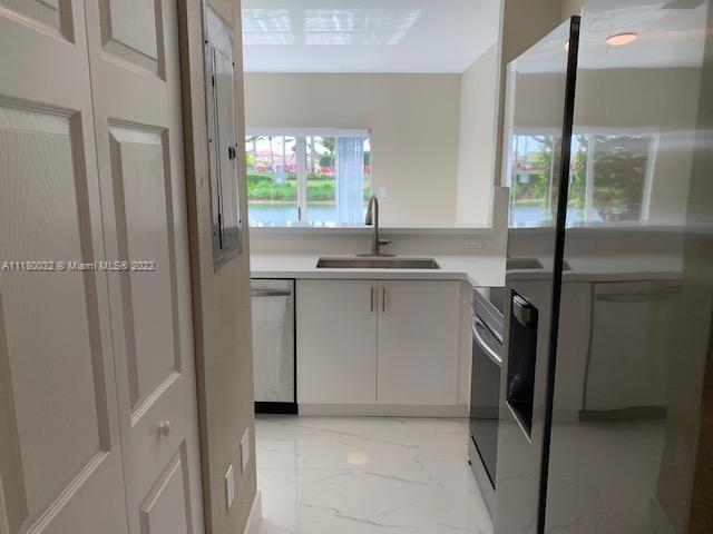 1555 Northeast 33rd Road, Unit 1072 Homestead, FL 33033 - Photo 9 of 37 Gallery Image 9