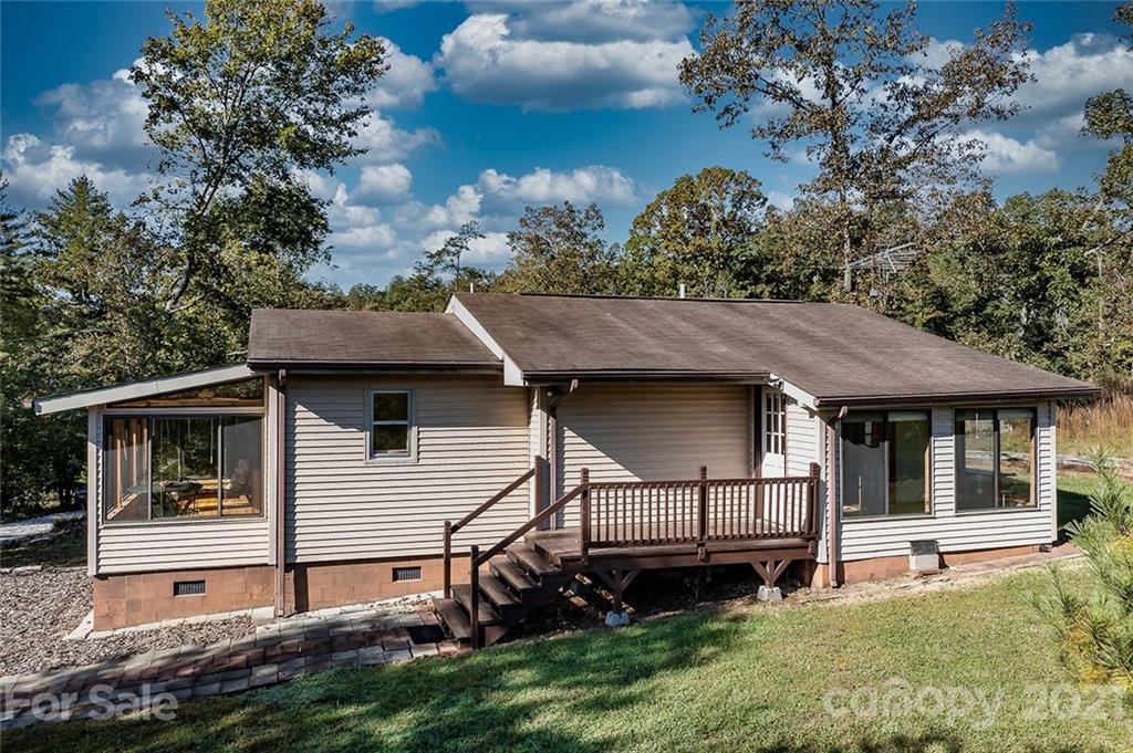 3775 Enola Road Morganton, NC 28655 - Photo 3 of 32 Gallery Image 3