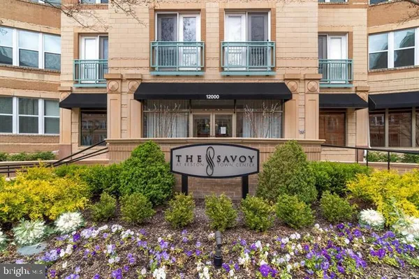$2,150 | 12000 Market Street, Unit 173, Reston, VA 20190