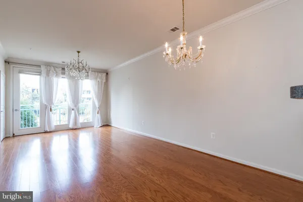 $2,150 | 12000 Market Street, Unit 173, Reston, VA 20190