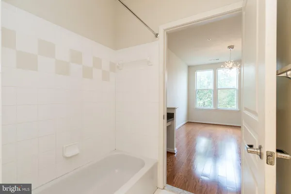 $2,150 | 12000 Market Street, Unit 173, Reston, VA 20190