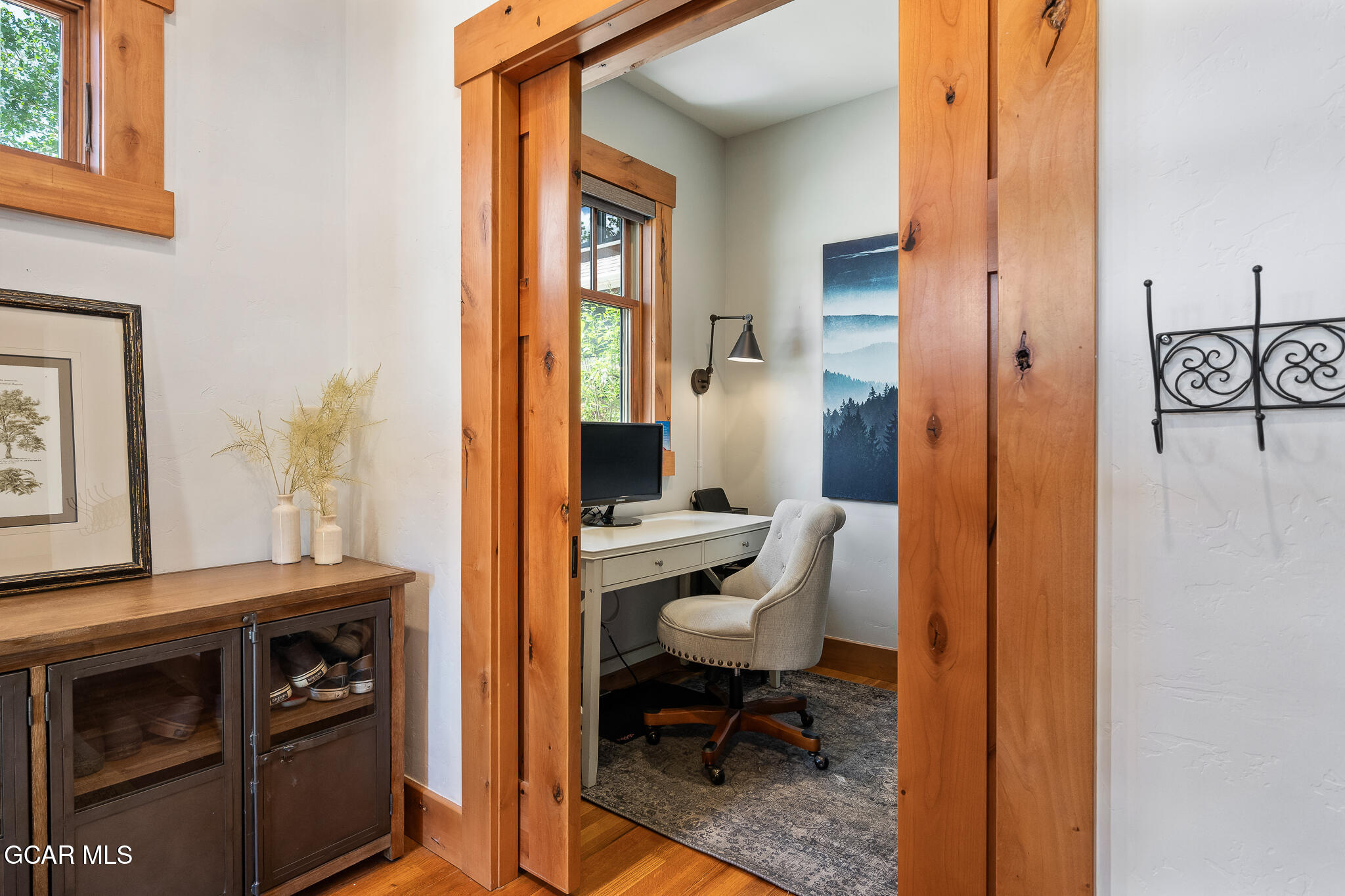 4 Rifle Shot Trail Fraser, CO 80442 - Photo 14 of 47 a view of living room and window
