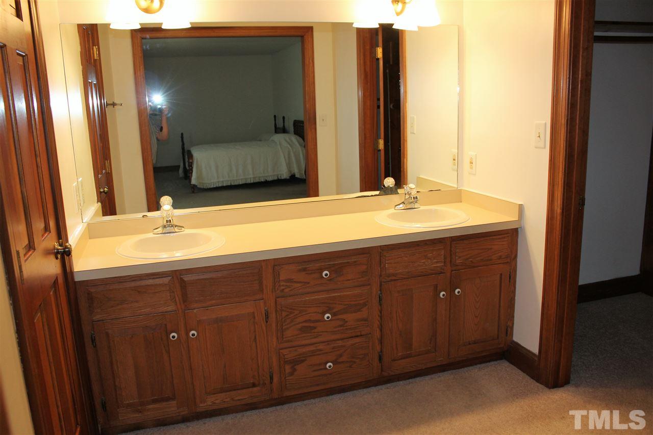 8612 Oneal Road Raleigh, NC 27613 - Photo 13 of 22