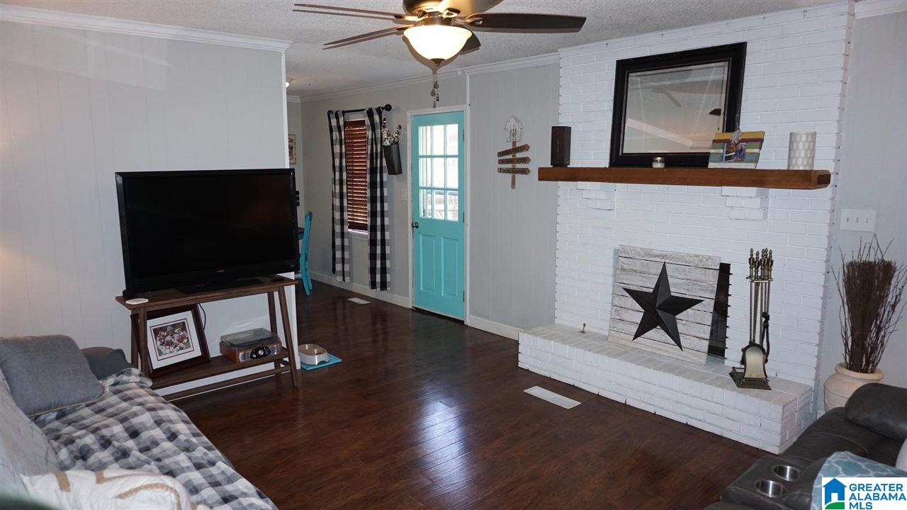 2016 Virginia Lane Bessemer, AL 35023 - Photo 2 of 22