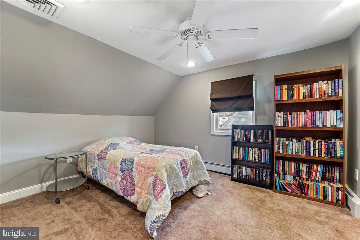 2644 Wood Road Secane, PA 19018 - Photo 17 of 28 bedroom 3 (floor2)
