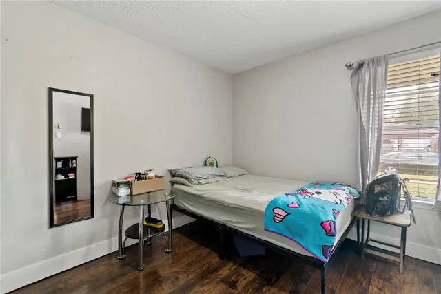 $259,900 | 1910 East Navaho Trail, Katy, TX 77449