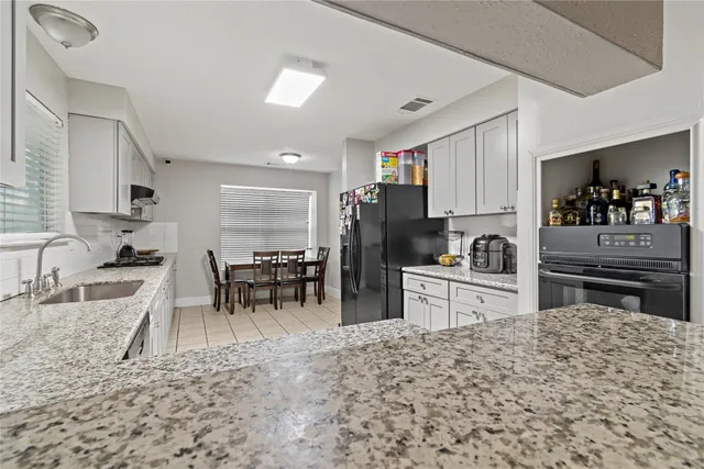 $259,900 | 1910 East Navaho Trail, Katy, TX 77449