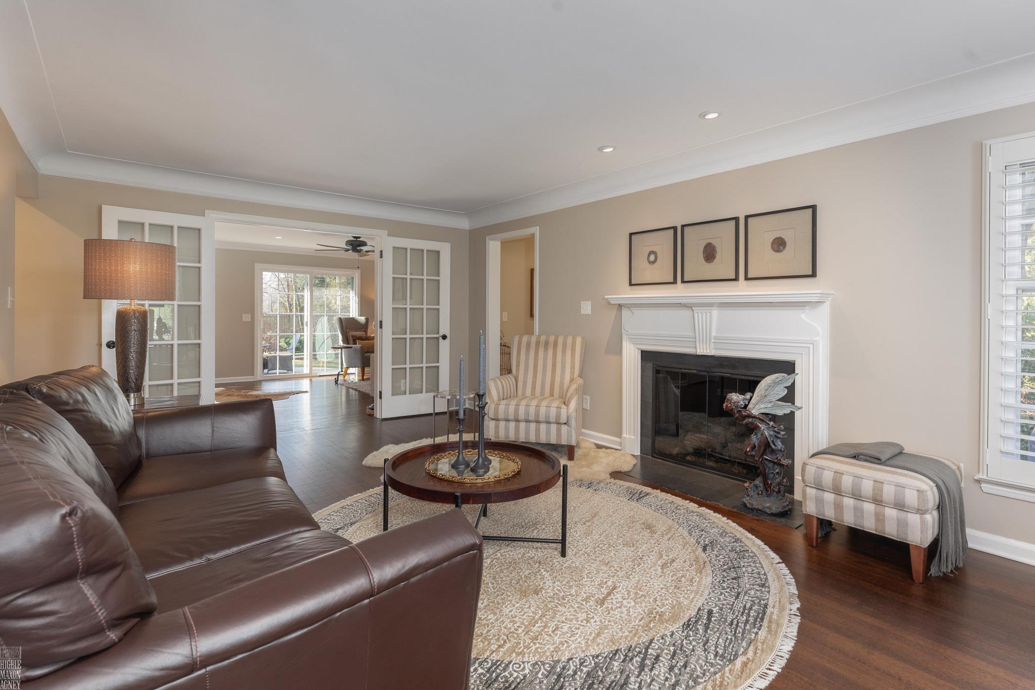 345 Touraine Road Grosse Pointe Farms, MI 48236 - Photo 11 of 34