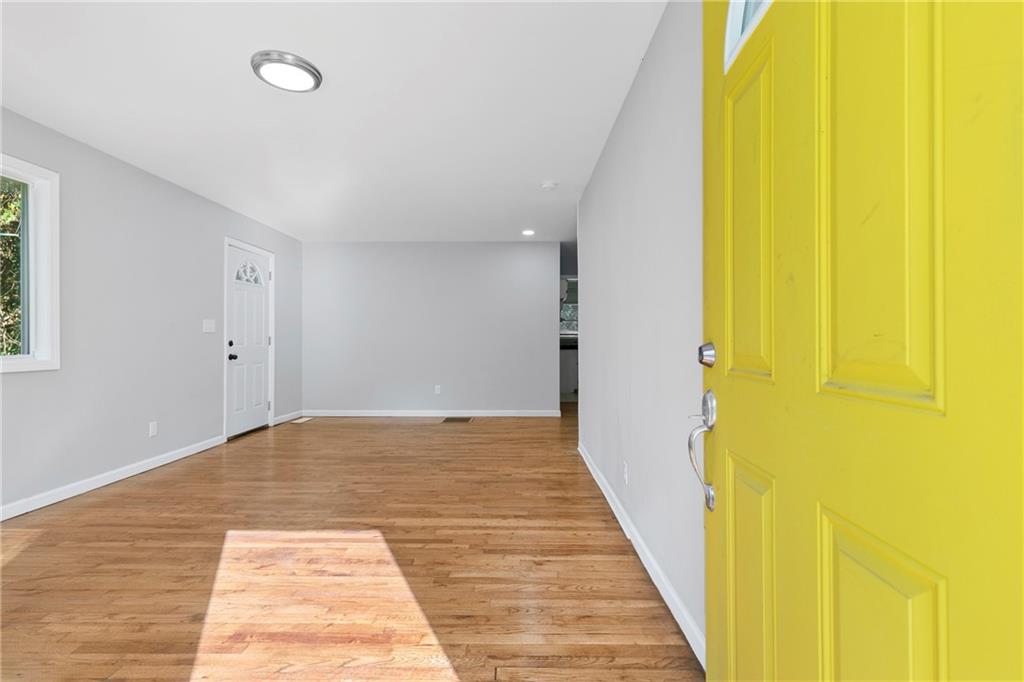 477 Fairlane Circle Northwest Atlanta, GA 30331 - Photo 13 of 39