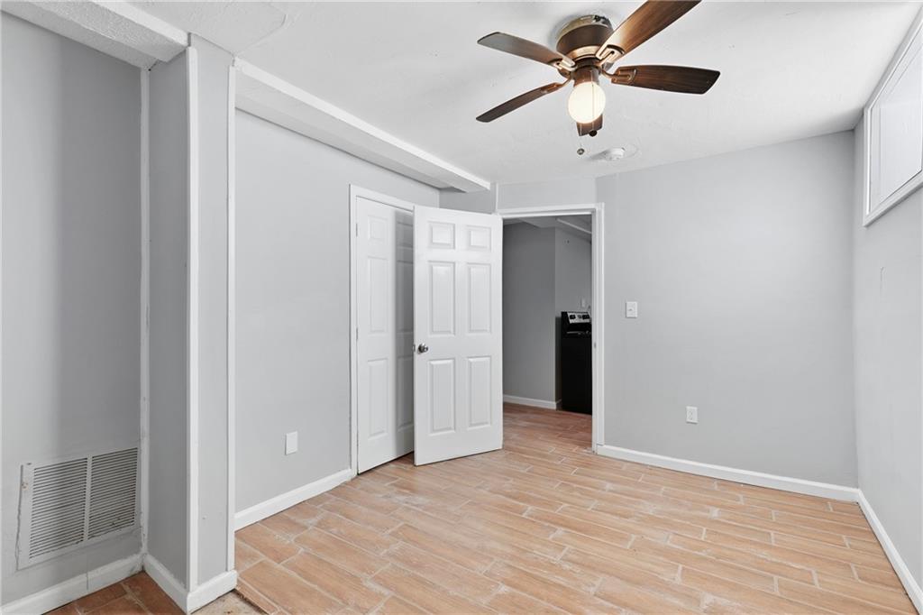 477 Fairlane Circle Northwest Atlanta, GA 30331 - Photo 16 of 39