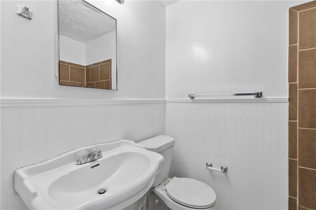 477 Fairlane Circle Northwest Atlanta, GA 30331 - Photo 28 of 39