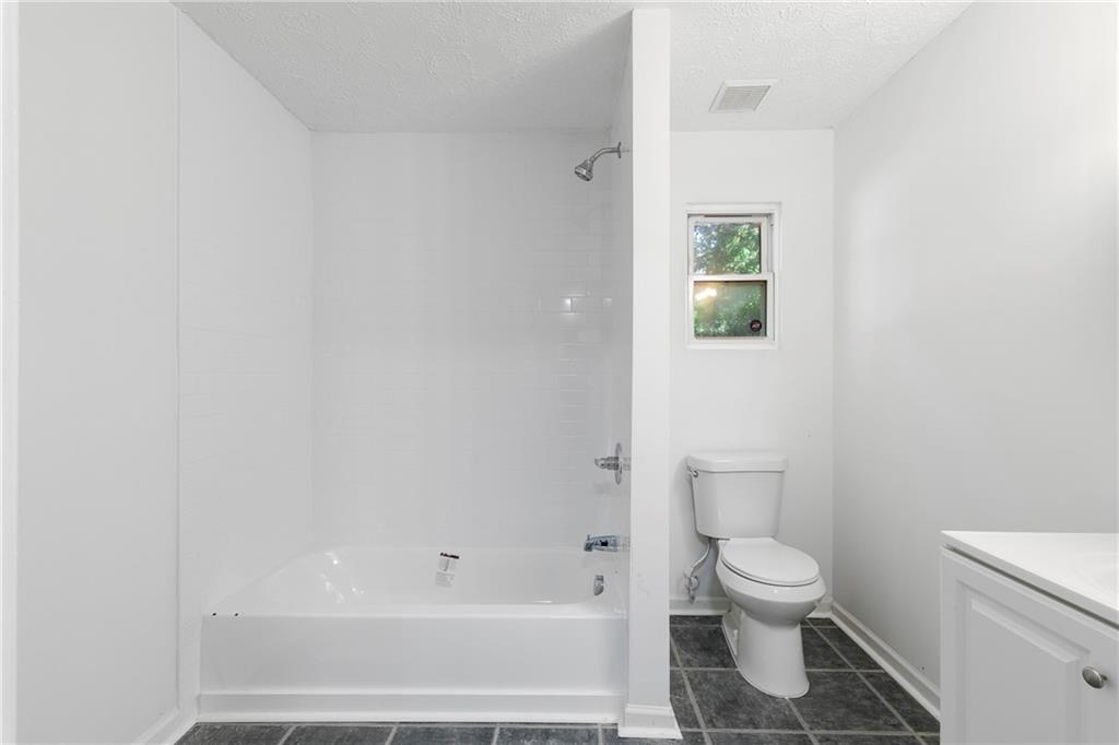 477 Fairlane Circle Northwest Atlanta, GA 30331 - Photo 34 of 39