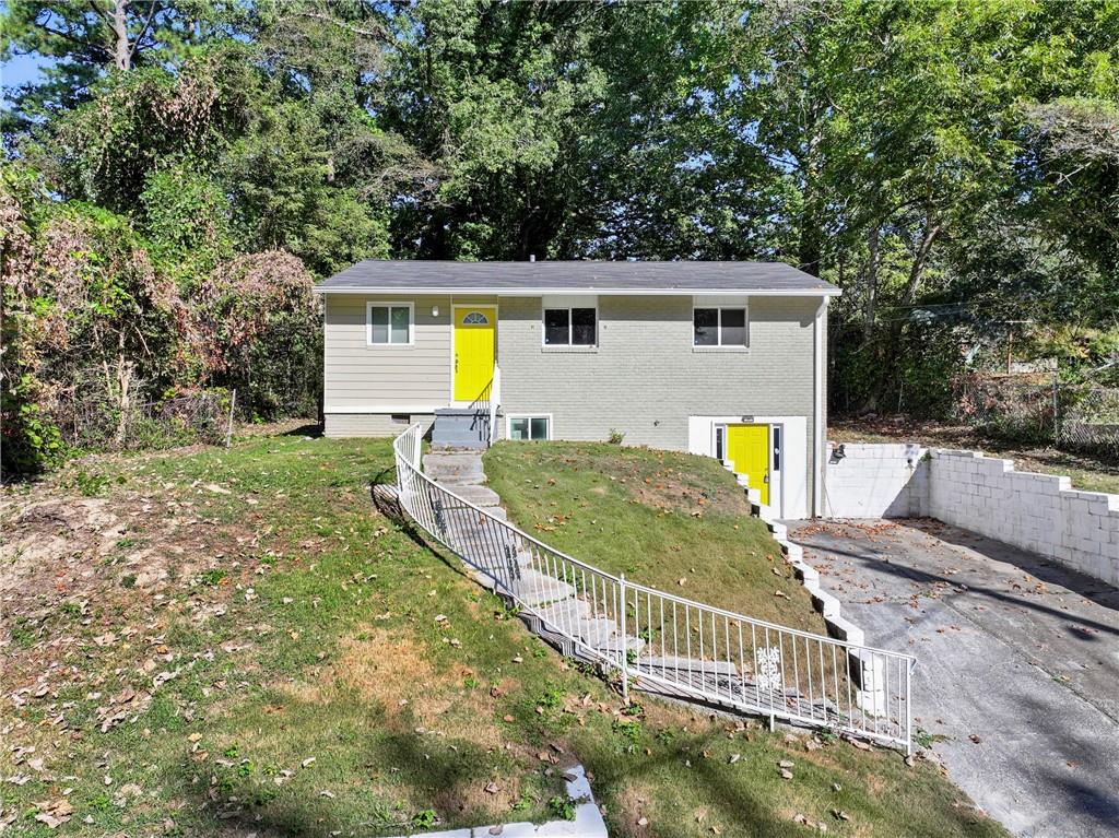 477 Fairlane Circle Northwest Atlanta, GA 30331 - Photo 6 of 39