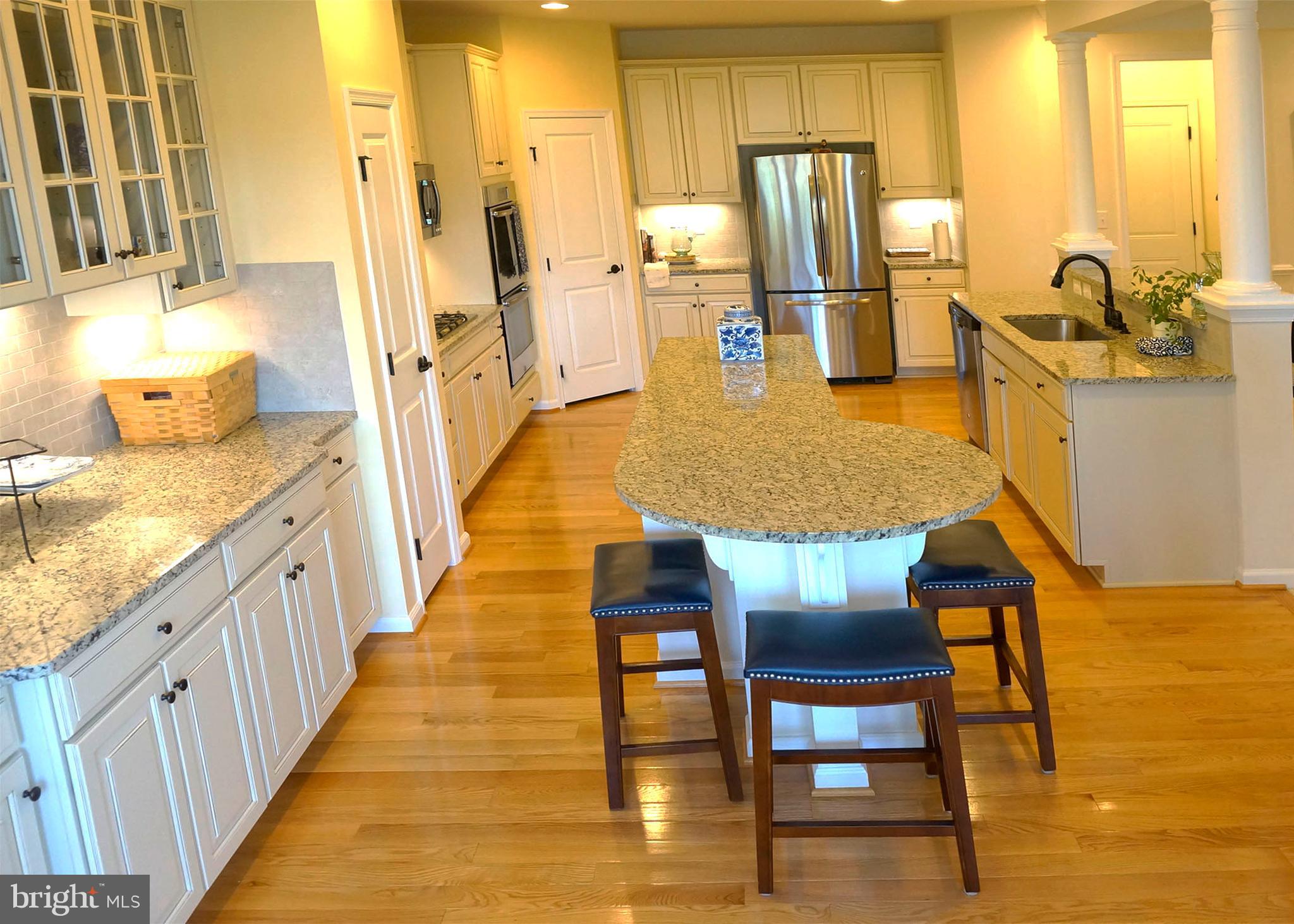 3131 Fledgling Circle Woodbridge, VA 22193 - Photo 3 of 27 Kitchen