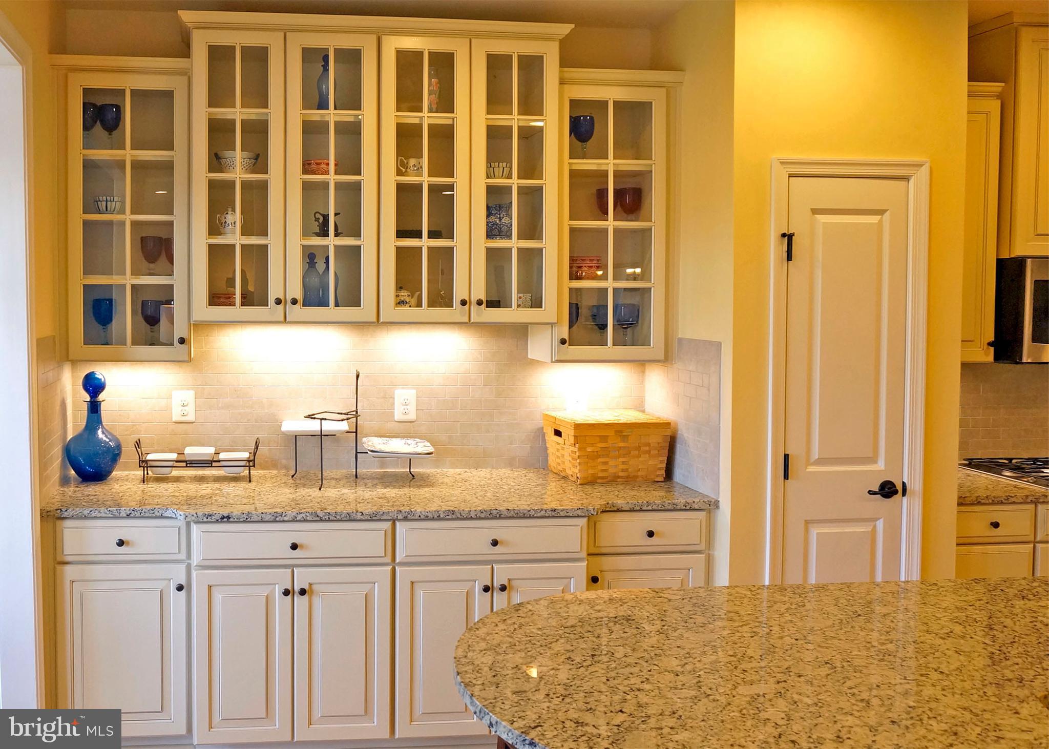 3131 Fledgling Circle Woodbridge, VA 22193 - Photo 4 of 27 Kitchen