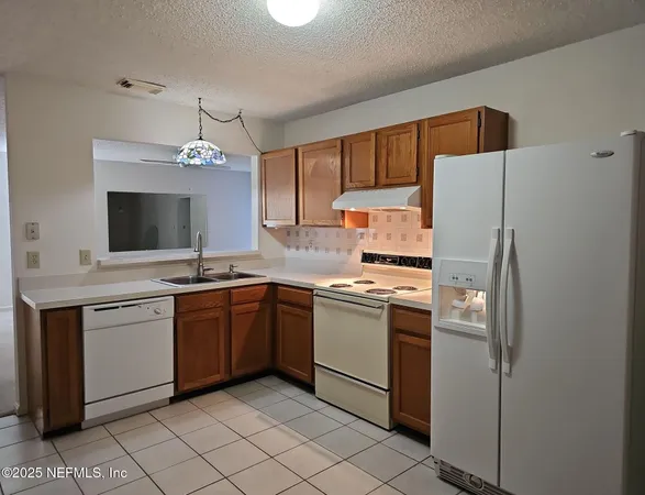 $1,900 | 12639 Enchanted Hollow Drive, Jacksonville, FL 32225