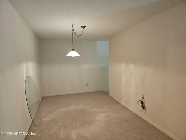 $1,900 | 12639 Enchanted Hollow Drive, Jacksonville, FL 32225