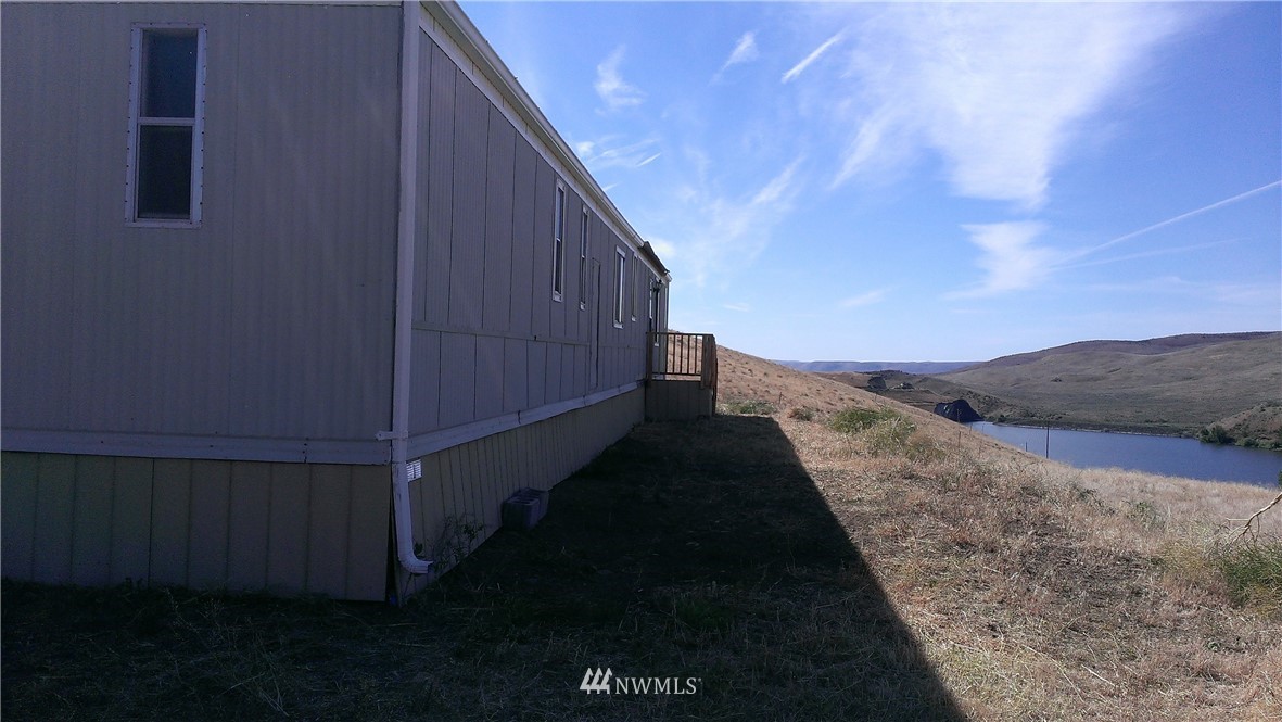 16143 North Wenas Road Selah, WA 98942 - Photo 20 of 23 Gallery Image 20