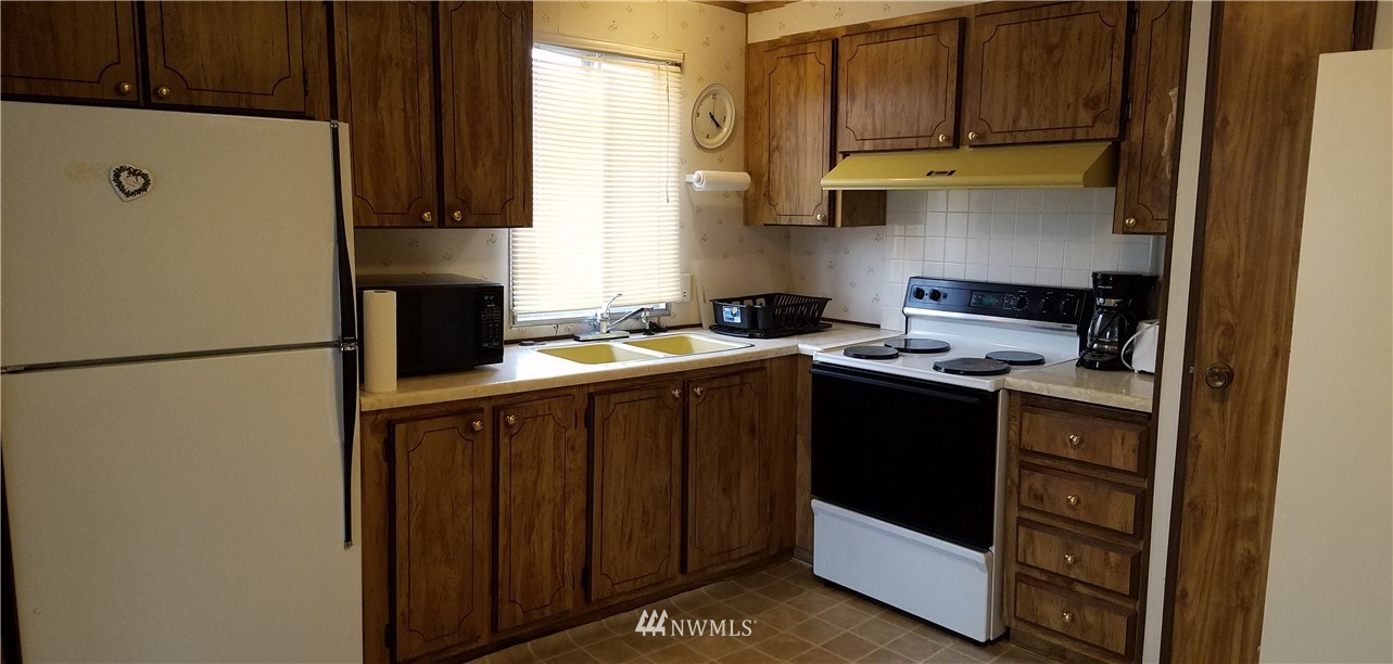 16143 North Wenas Road Selah, WA 98942 - Photo 8 of 23 Gallery Image 8