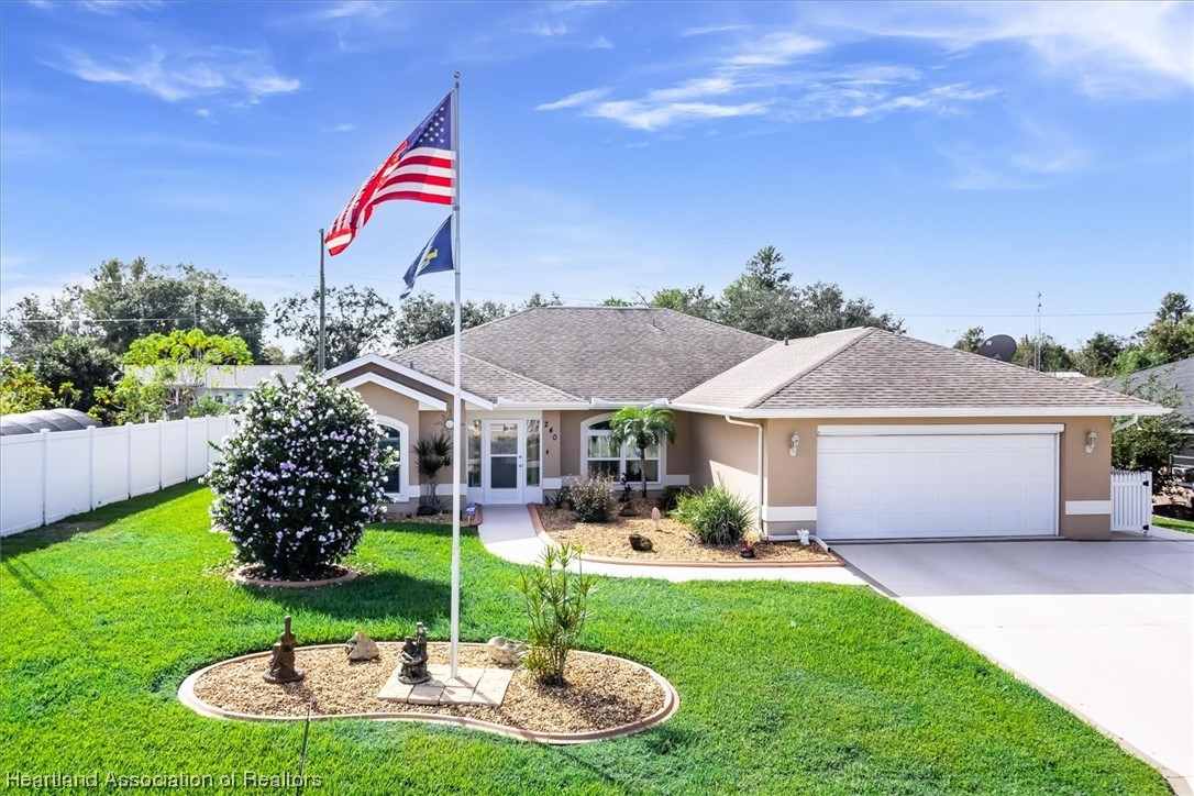 240 Tangerine Road Lake Placid, FL 33852 - Photo 2 of 50 Gallery Image 2
