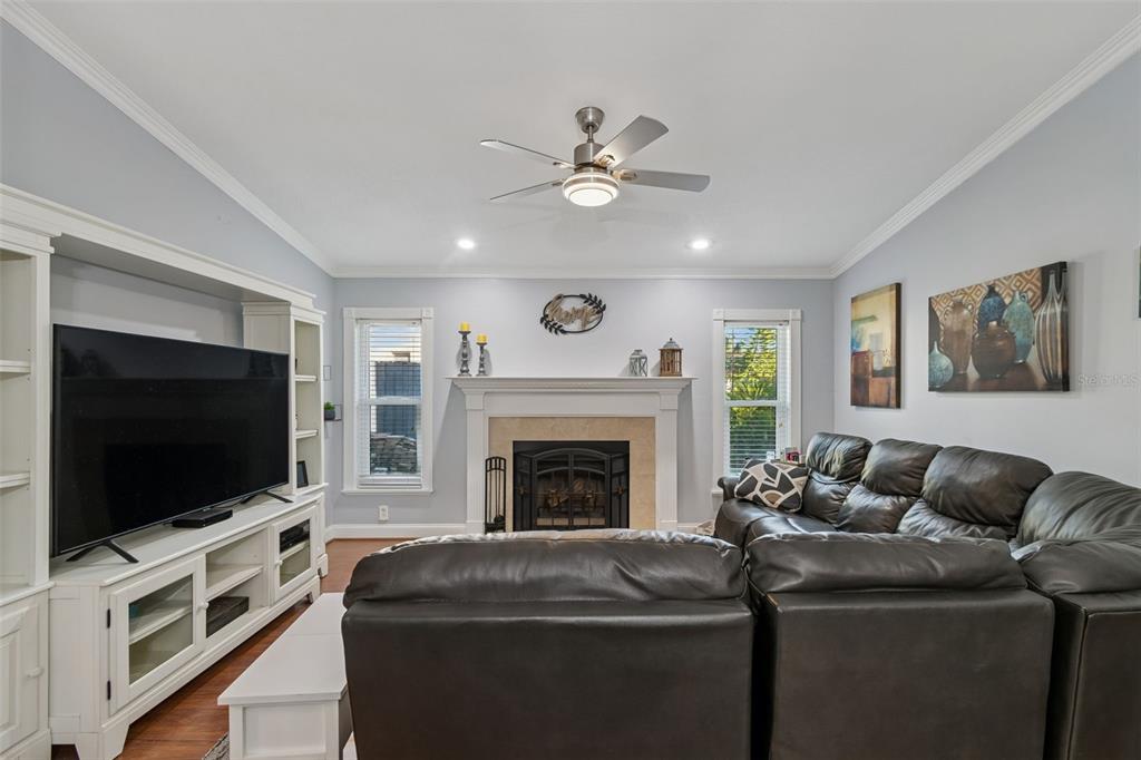 1147 Ridgecrest Court Palm Harbor, FL 34683 - Photo 18 of 72