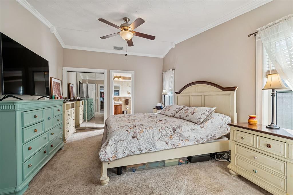 1147 Ridgecrest Court Palm Harbor, FL 34683 - Photo 20 of 72