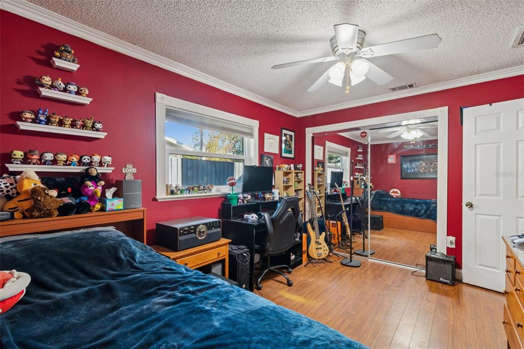 1147 Ridgecrest Court Palm Harbor, FL 34683 - Photo 27 of 72