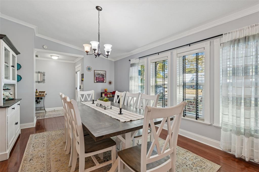 1147 Ridgecrest Court Palm Harbor, FL 34683 - Photo 5 of 72