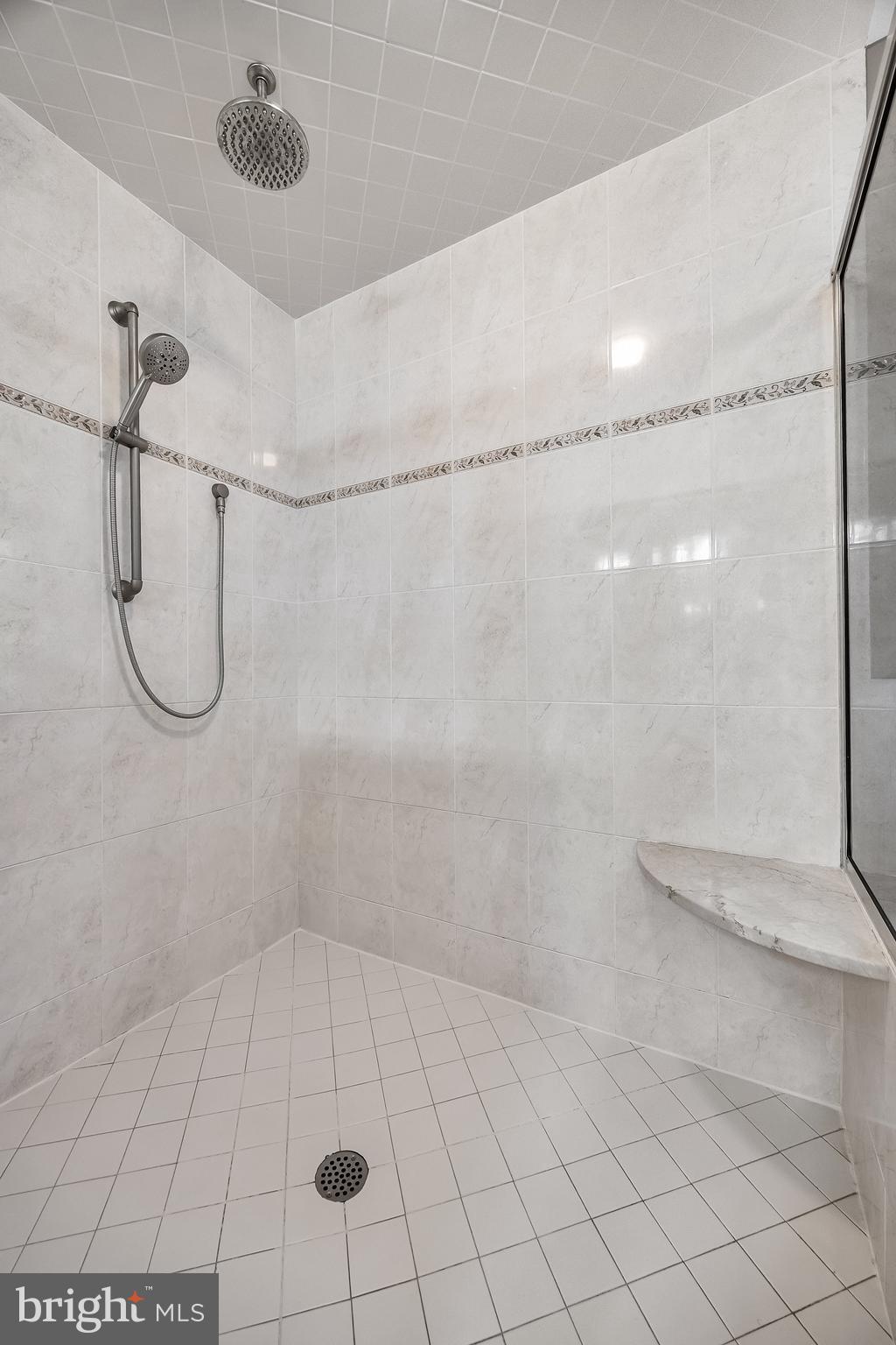 3259 Union Road Vineland, NJ 08361 - Photo 44 of 81 a bathroom with a shower