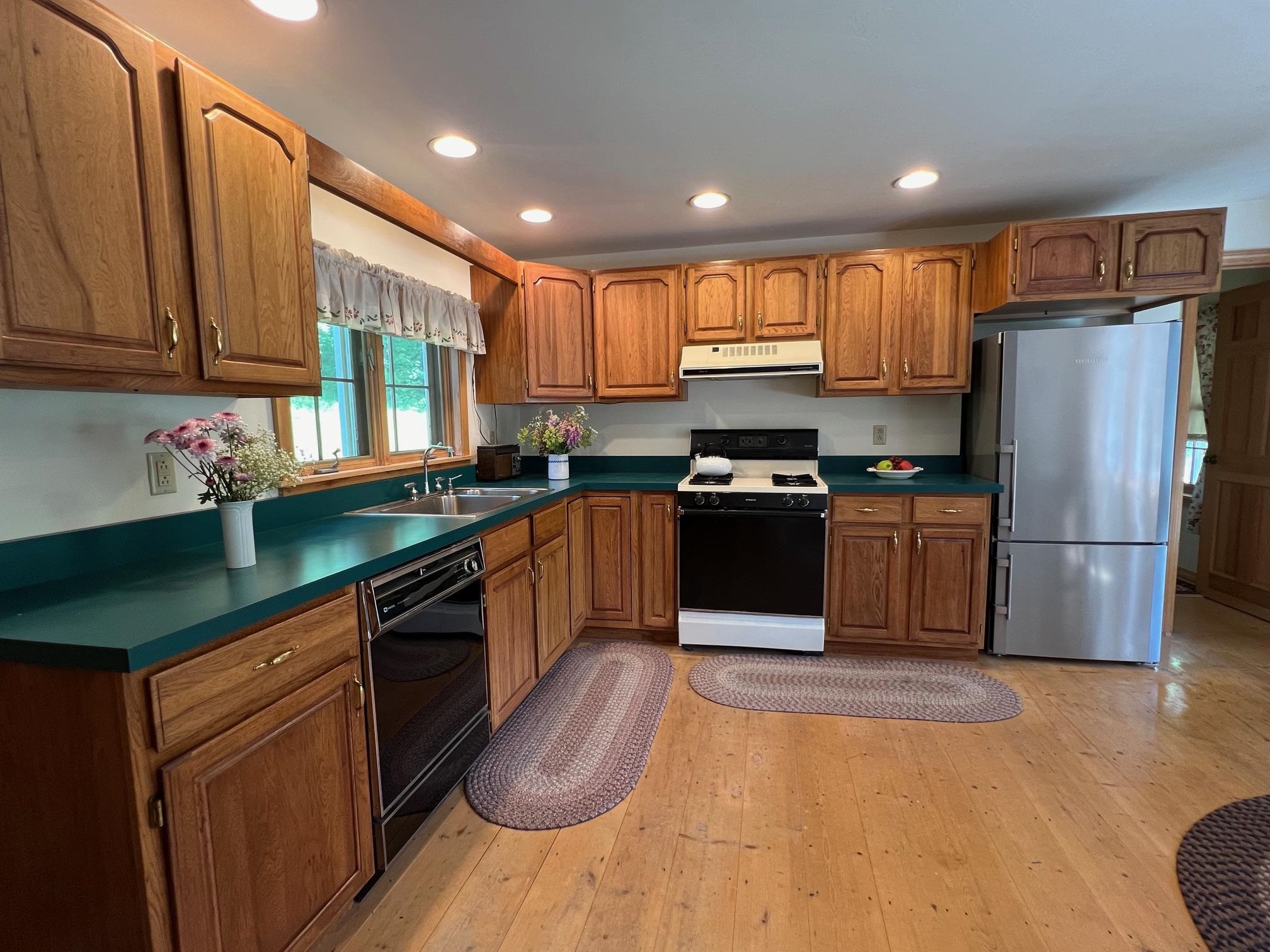 2253 White Road Windham, VT 05143 - Photo 35 of 38
